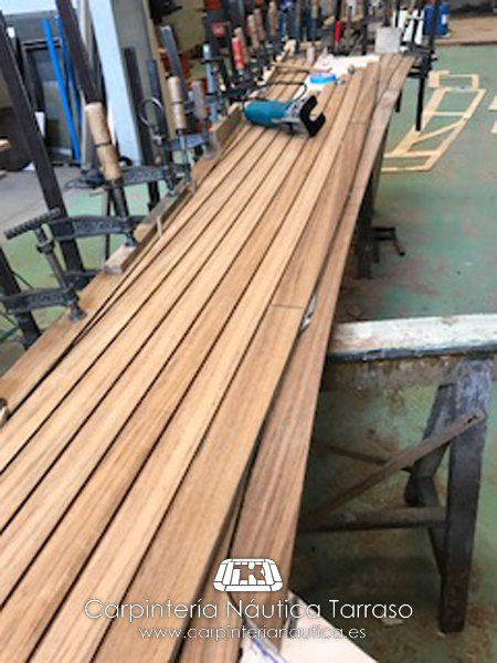 FABRICACION DE CUBIERTA DE TECA – Carpintería Náutica Tarraso